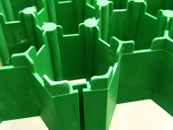 植草格